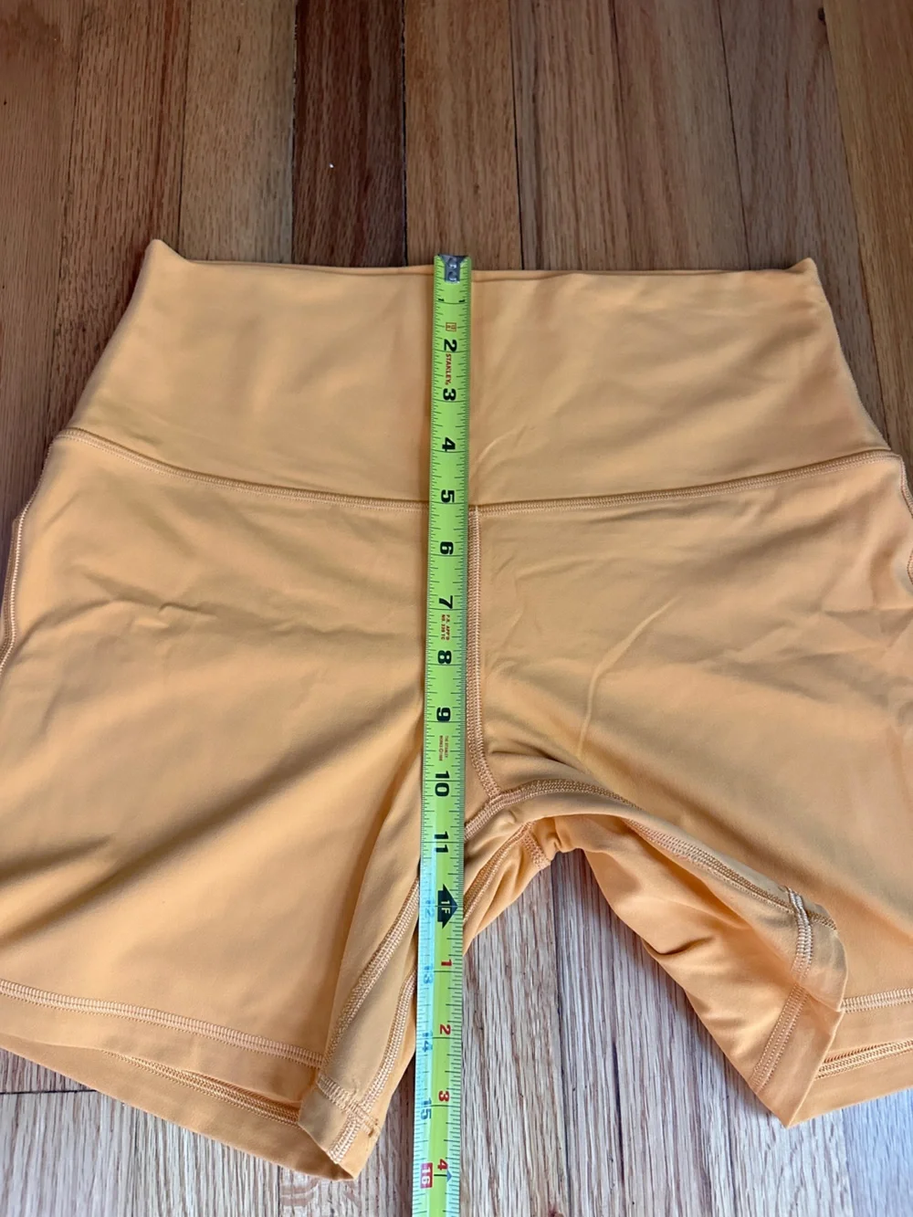 Lululemon High Rise Biker Shorts orange Size 10